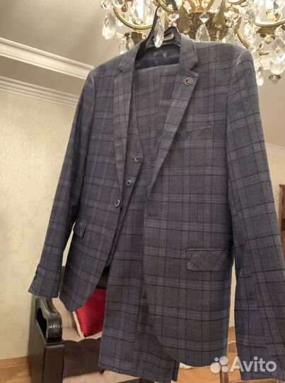 Костюм мужской