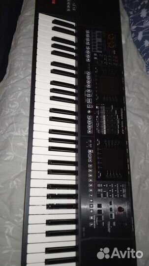 Синтезатор роланд