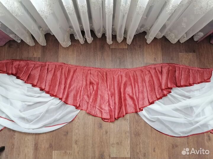 Шторы с ламбрекеном, новые