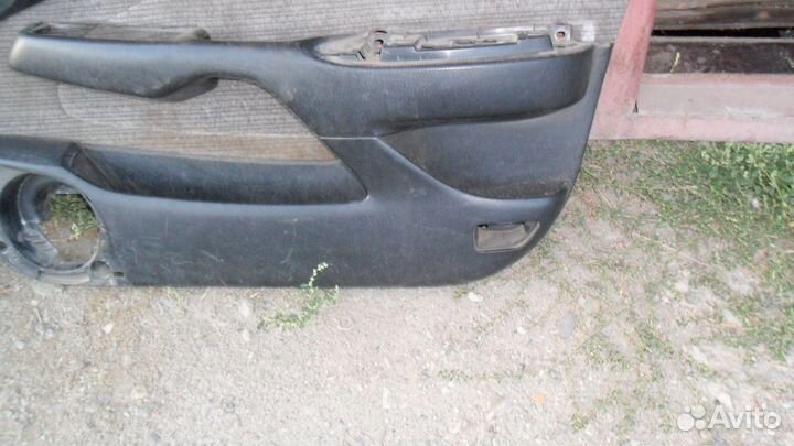 Дверные карты перед Toyota T190