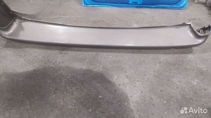 Peugeot partner tepee задний бампер