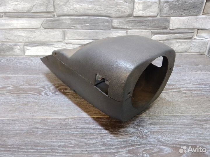 Кожух рулевой колонки Mitsubishi Pajero V25W 6G74