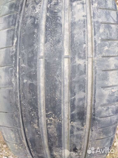 Pirelli 176A2 CE11 TL 285/40 R20