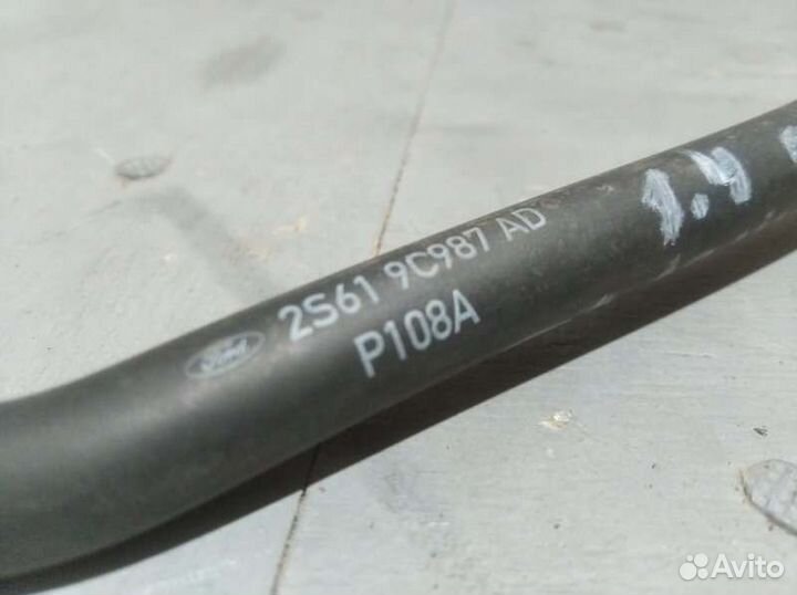 Патрубок Ford Fusion хетчбек 1 2006