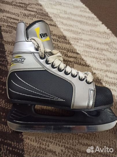 Коньки хоккейные 36 размер