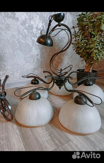 Люстра потолочная