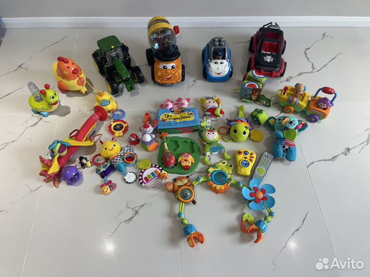 Развивающие игрушки и погремушки пакетом