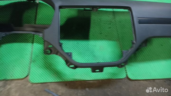 Торпеда с подушкой ford kuga 1