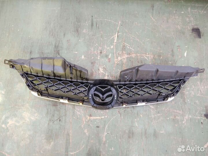 Решётка Mazda 5 CR 2004-2007