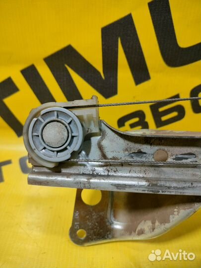 Стеклоподъемник задний правый Ford Fusion