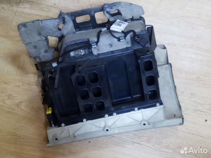 Бардачок Audi A8 d3 4E1857096BK