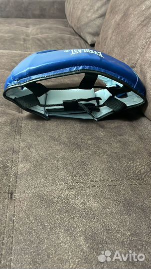 Шлем для единоборств