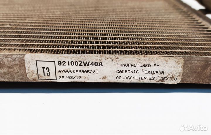 Радиатор кондиционера на Nissan Tiida C11