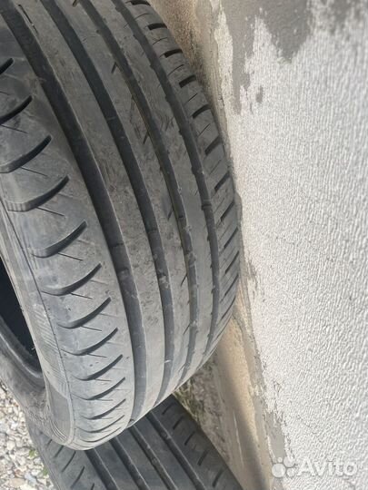 Viatti Strada Asimmetrico 215/55 R16