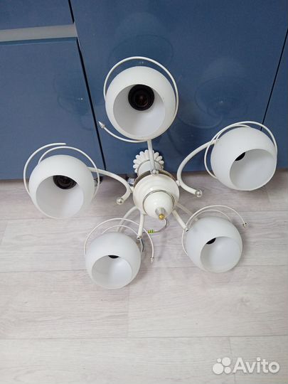 Люстра потолочная
