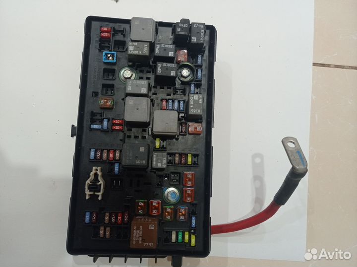 Блок предохранителей Cruze Astra J Insignia