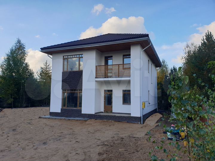 Дом 200 м² на участке 18,5 сот.