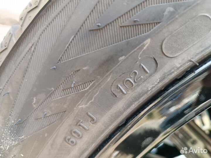 Новые Volvo XC90, Nokian WR SUV4 275/45 R20