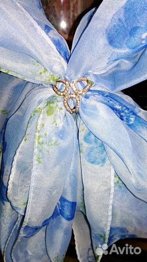 Брошь для шарфа