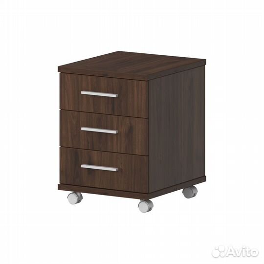 Тумба подкатная с замком на первый ящик 450x504x60