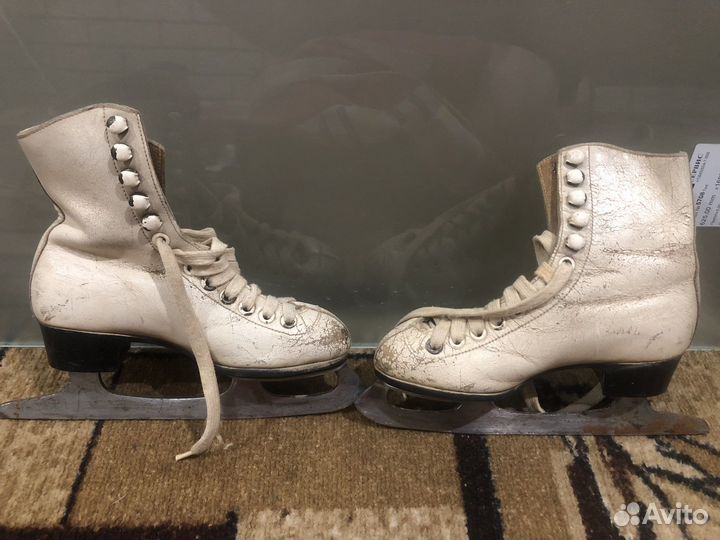 Коньки фигурные размер 29