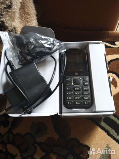 Костюм -блузка и юбка