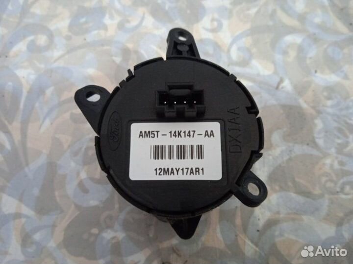 Кнопка многофункциональная Ford Focus 3 pnda 2012