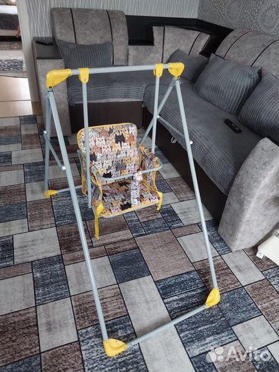 Детская качель напольная