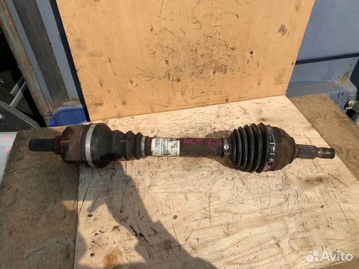 Полуось Привод передний левый Peugeot 407 2.0 HDi