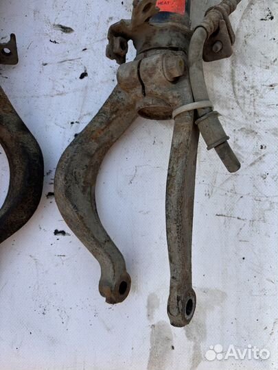 Стойки передние Honda Civic 6 MA MB MC 1.5