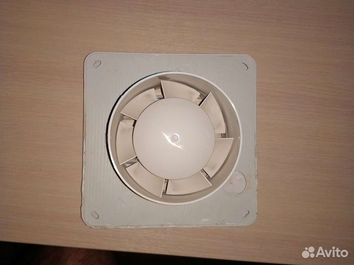 Вентилятор вытяжной