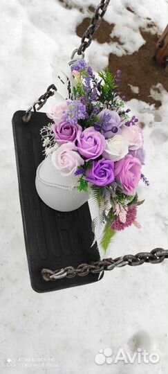 Цветы в коробке корзине