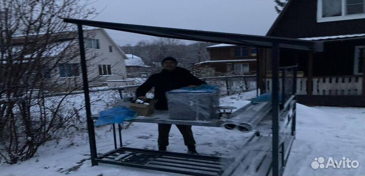 Мангал с крышей