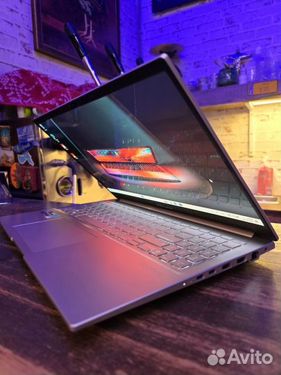 2,5K oled asus (RTX3050/16/512/Core i5)