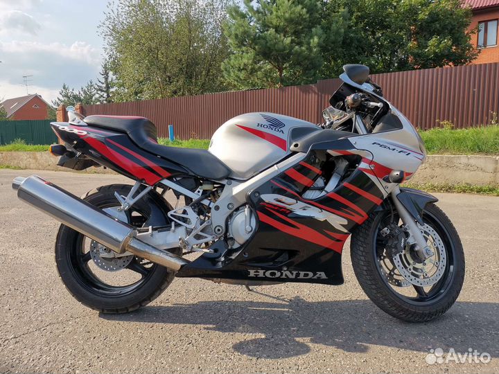 Honda CBR 600F4i
