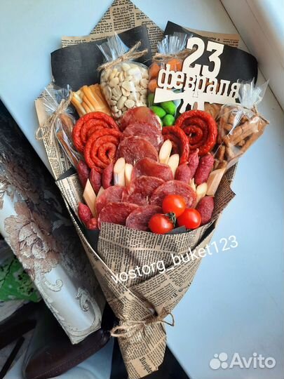 Мужские букеты съедобные колбасные мужчине