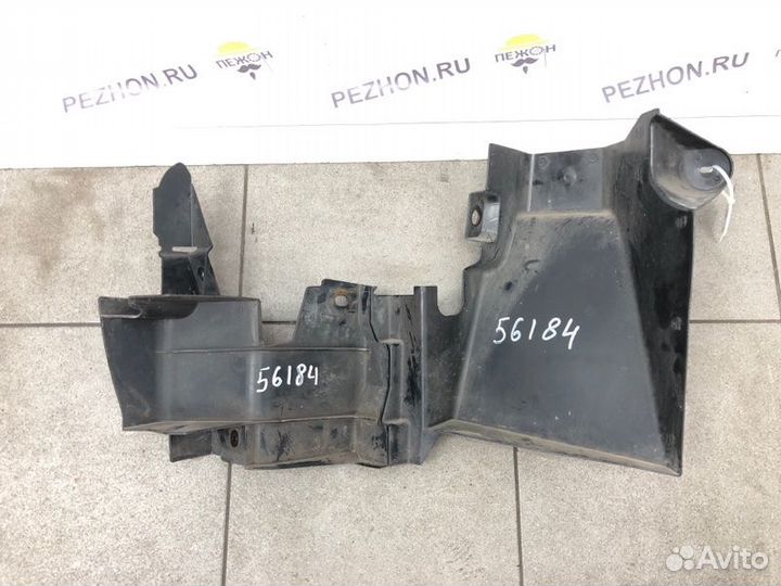 Дефлектор радиатора передний левый Mazda Mazda3