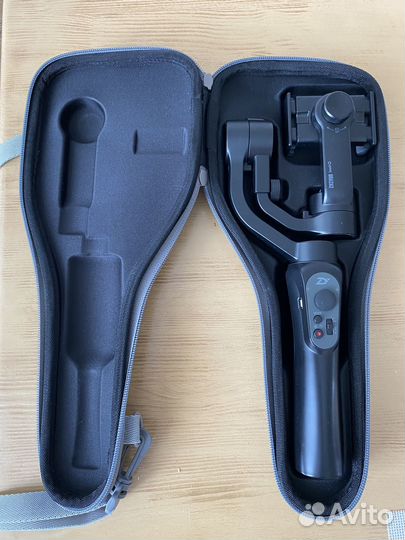 Трёхосевой стабилизатор (стедикам) Zhiyun Smooth Q