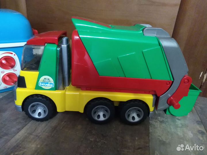 ELC Shelcor Bruder Chicco Battat