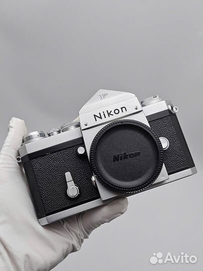 Nikon F
