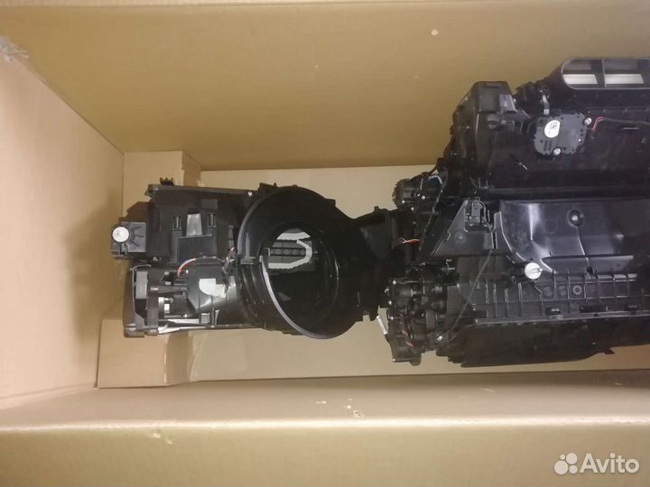Корпус распределителя кондиционера BMW G20, G01, G