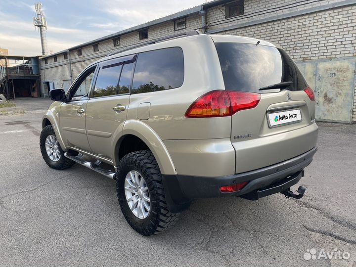 Mitsubishi Pajero Sport 3.2 AT, 2008, 224 249 км