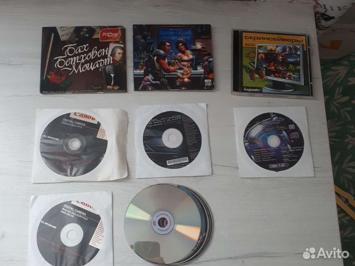 Драйвера, диски с программами и играми