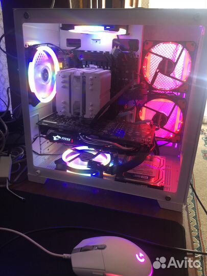 Игровой компьютер в комплекте