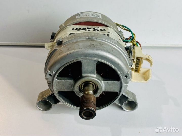 Двигатель для стиральной машины WU126T50E02