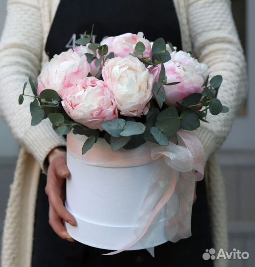 Букет в шляпной коробке 