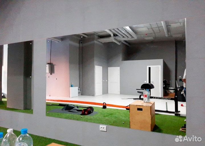 Зеркало с фацетом в раме