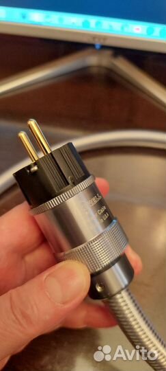 AV-ресивер Onkyo TX-NR 696