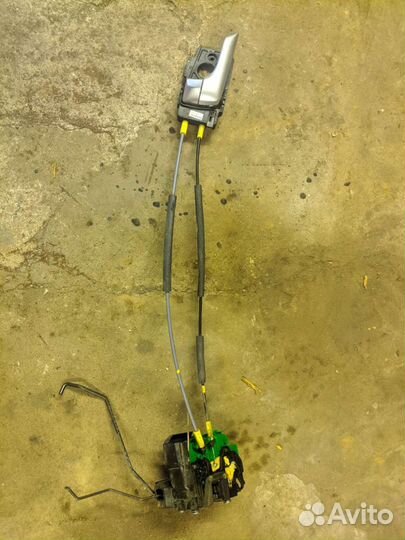 Ручка двери и механизм стеклоподъемников kia rio 3