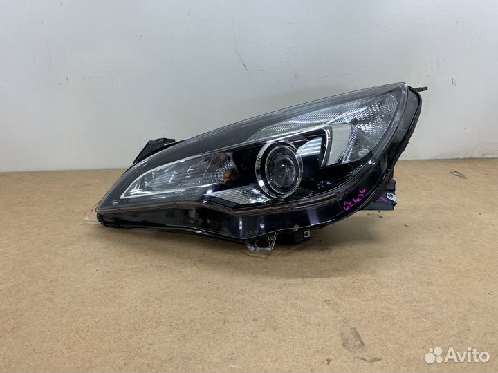 Фара левая LH Opel Astra J GTC